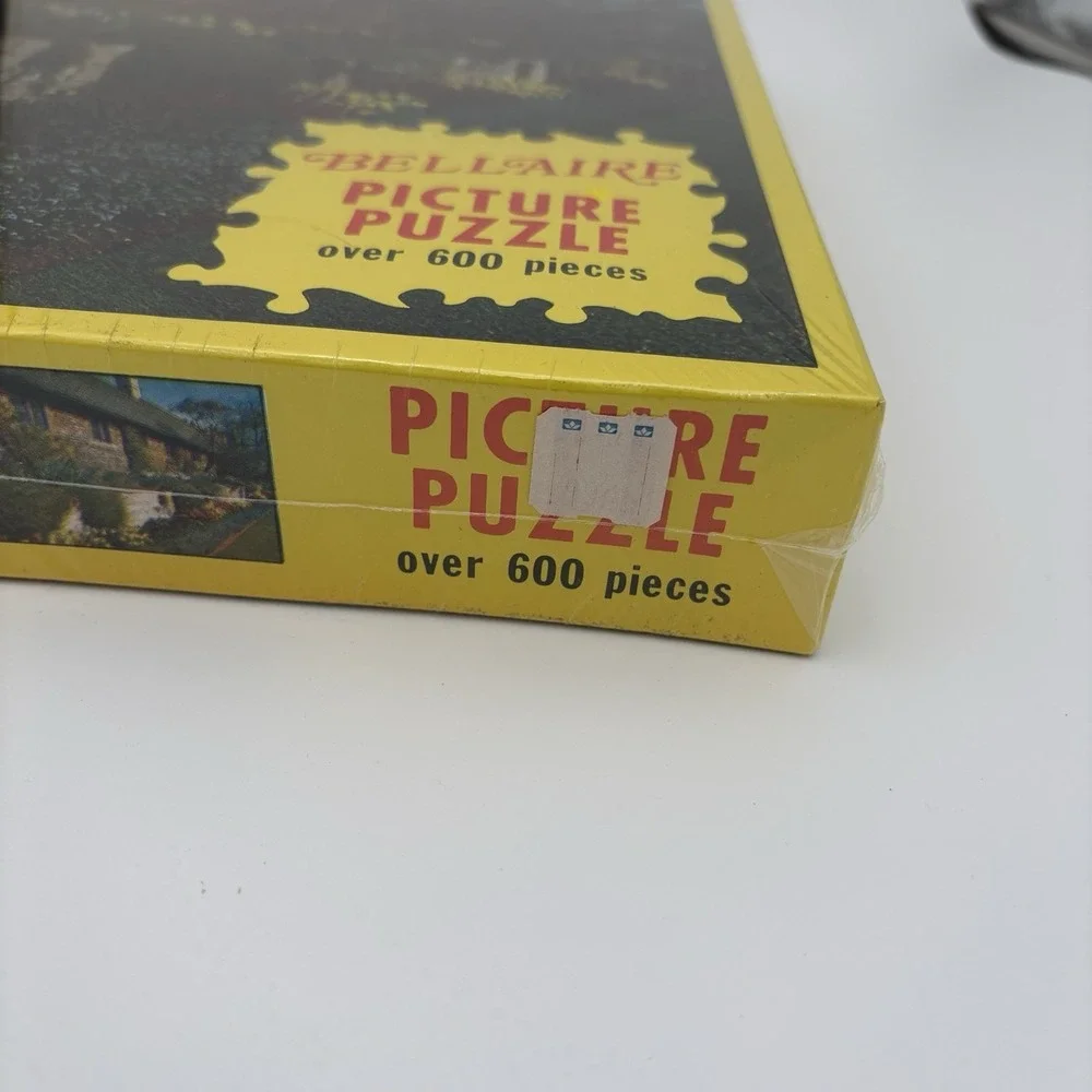 2 Vtg Bellaire Picture Puzzle  European Country Home Scenes 600+ Pieces Sealed‎